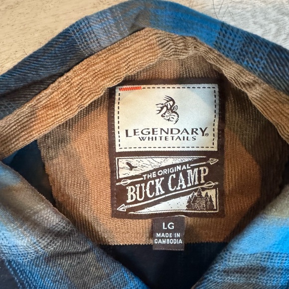 Legendary Whit - Picture 3 of 4